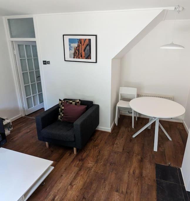 דירות לונדון Charming 2-Bed Garden Flat מראה חיצוני תמונה