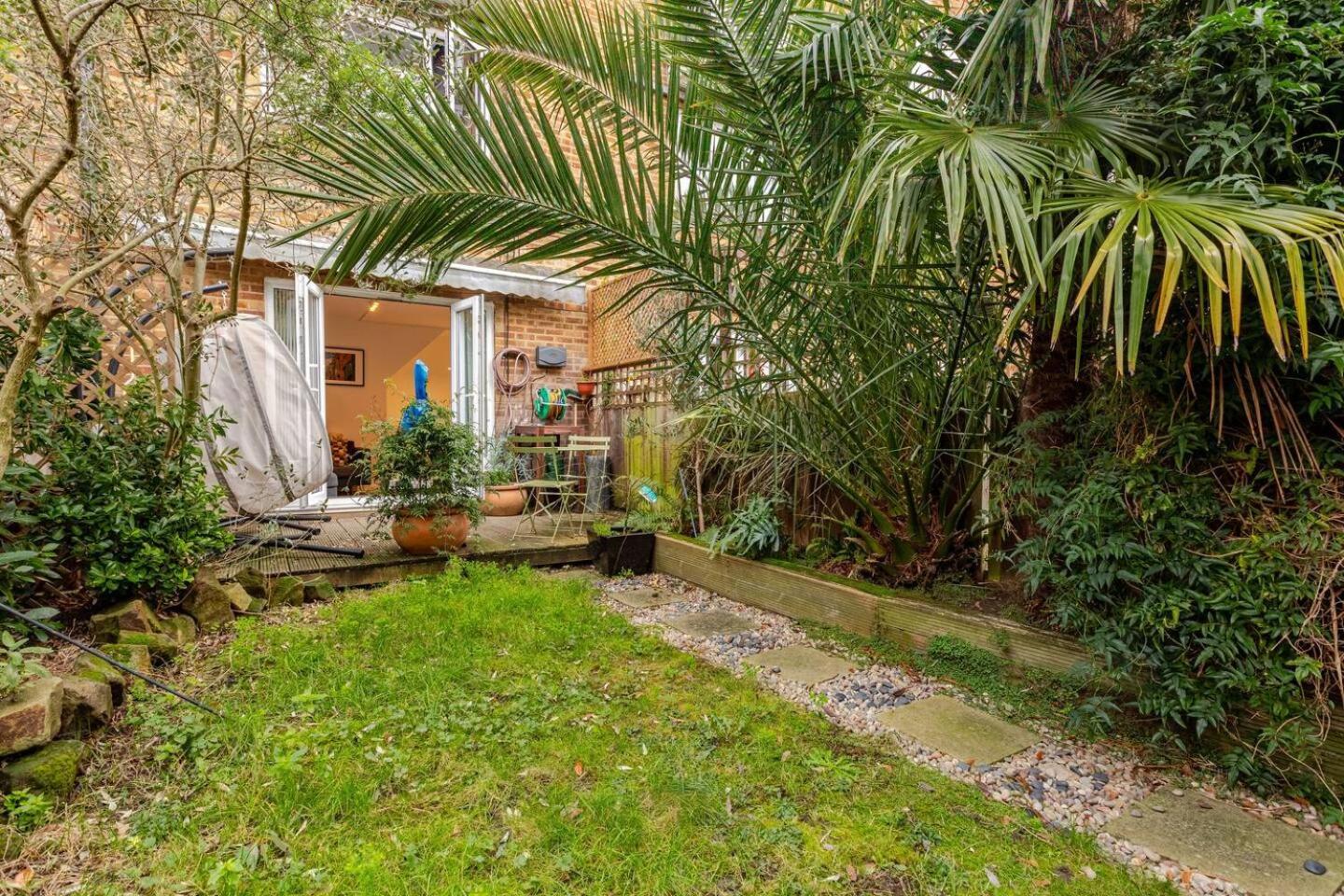 דירות לונדון Charming 2-Bed Garden Flat מראה חיצוני תמונה